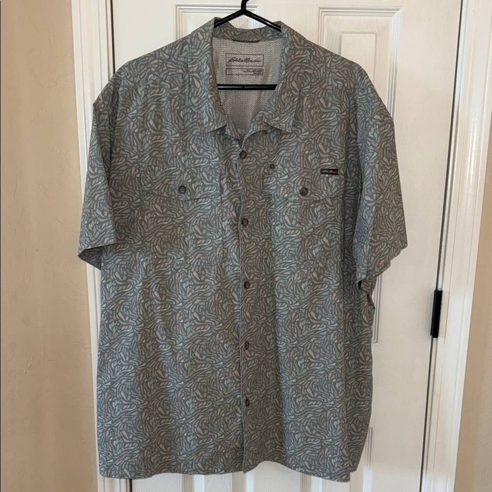 Eddie Bauer Men's Gray Leaf Print Shirt